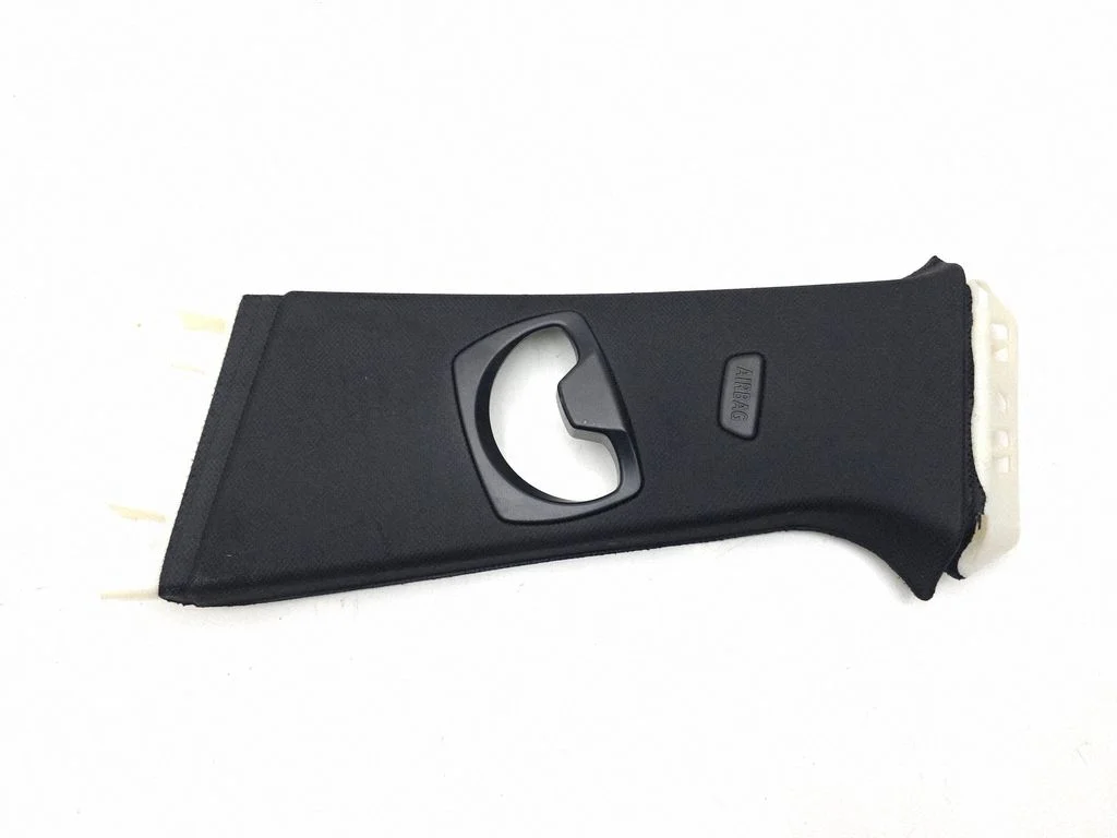 (B) pillar trim (top) 7220997