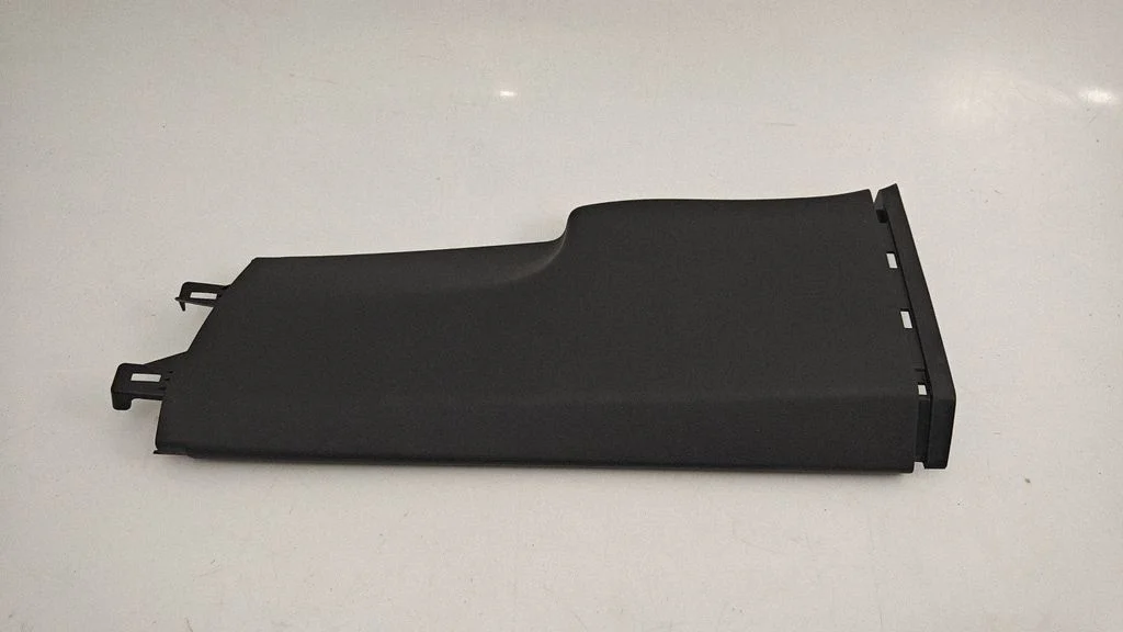 (B) pillar trim (bottom) 10A867291