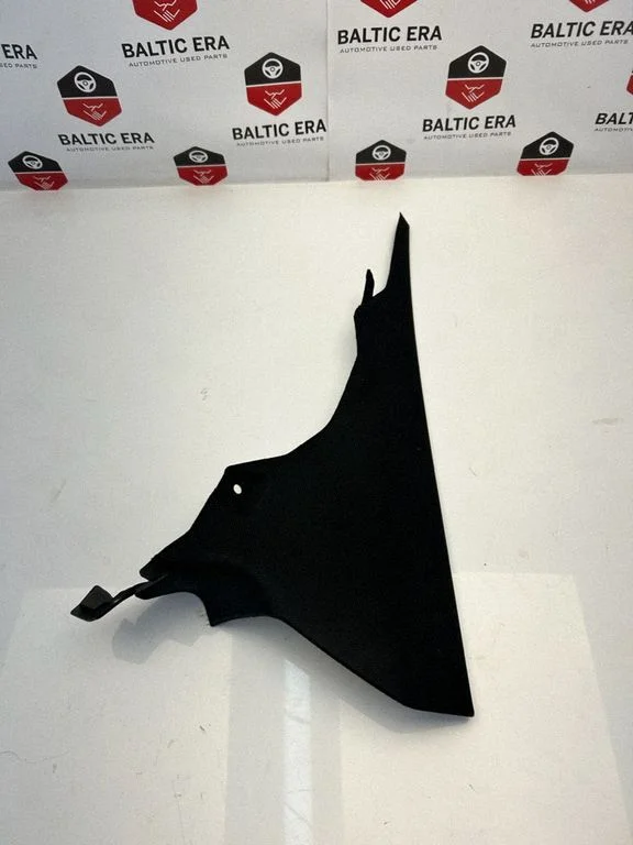 (C) piilari kate – BMW 4-seeria F32 F33 (2013-2020)