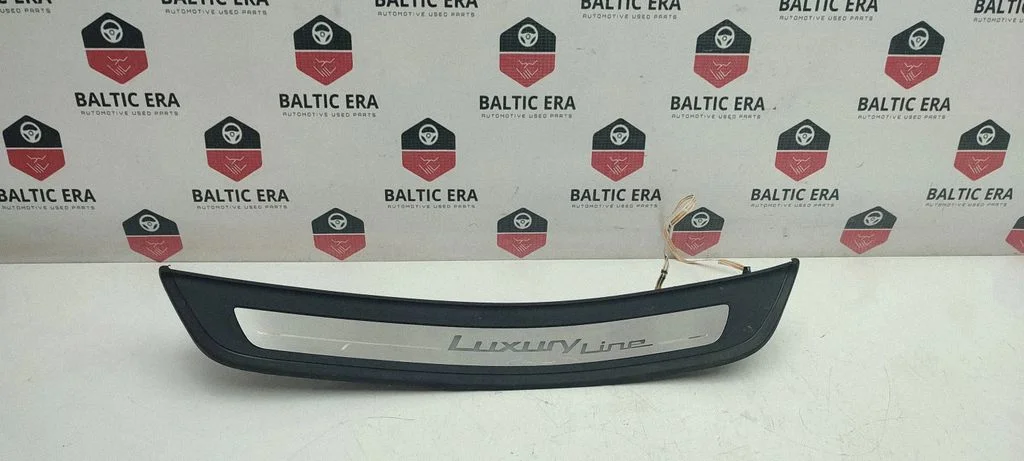 Rear sill trim cover 7390216
