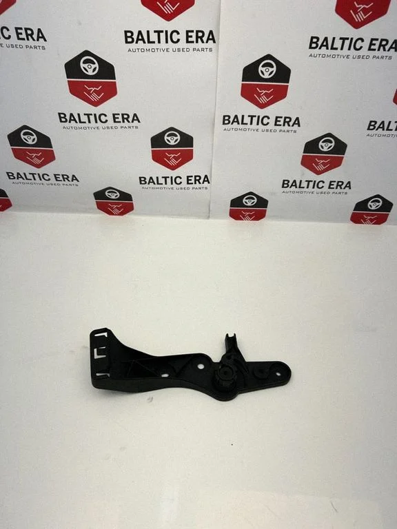 Engine bonnet (hood) release handle 7326365