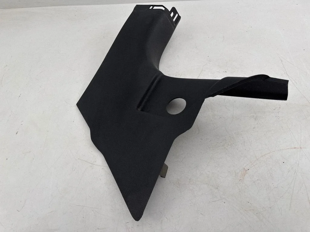 Front sill trim cover FR3B6302349AGW