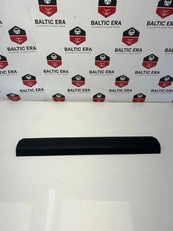 Front sill trim cover – BMW 5 Series F10 F11 (2009-2016)