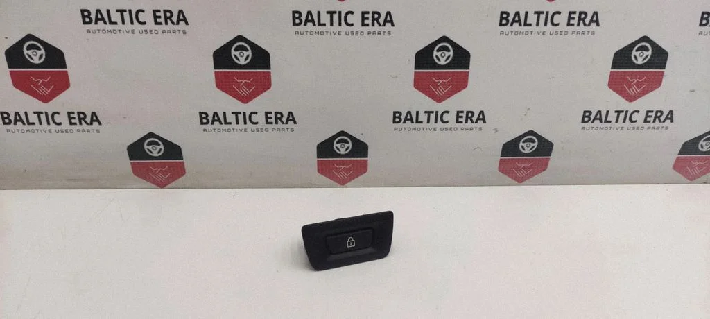 Bagažinės dangčio uždarymo jungtukas