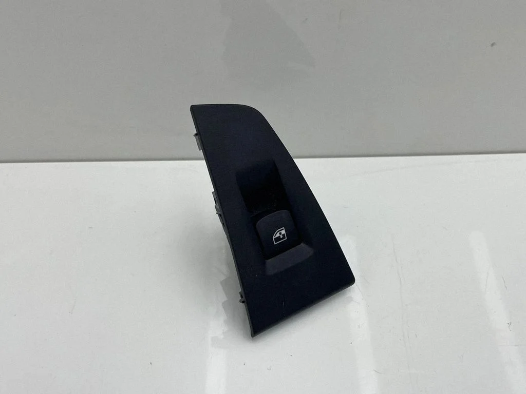 Elektrisko logu slēdzis 7950756