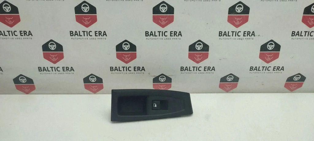Electric window control switch 9208107