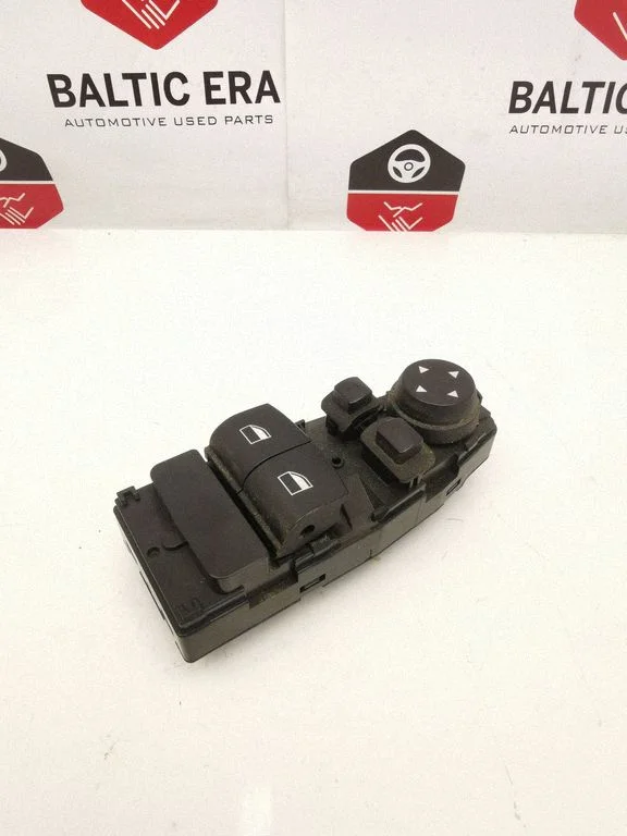Electric window control switch – BMW 6 Series F12 F13 (2010-2018)