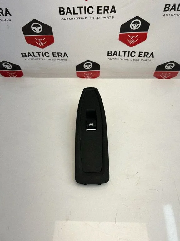 Electric window control switch 9208107