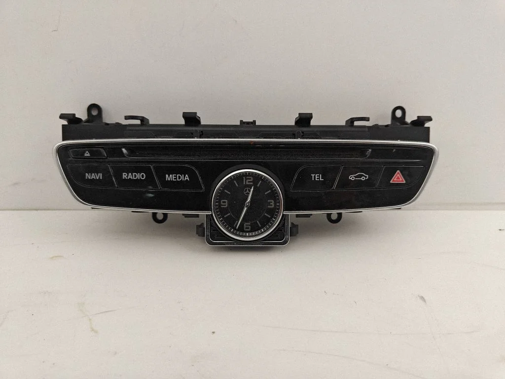 Muud lülitid / nupud / hoovad – Mercedes-Benz C-klass W205 (2014-2021)