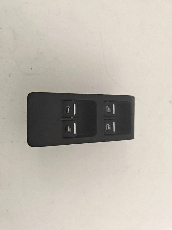 Elektrinių langų jungtukas