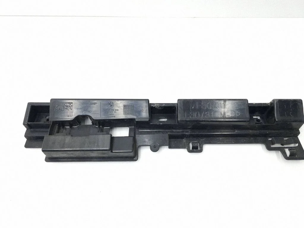 Sill supporting ledge 7256918