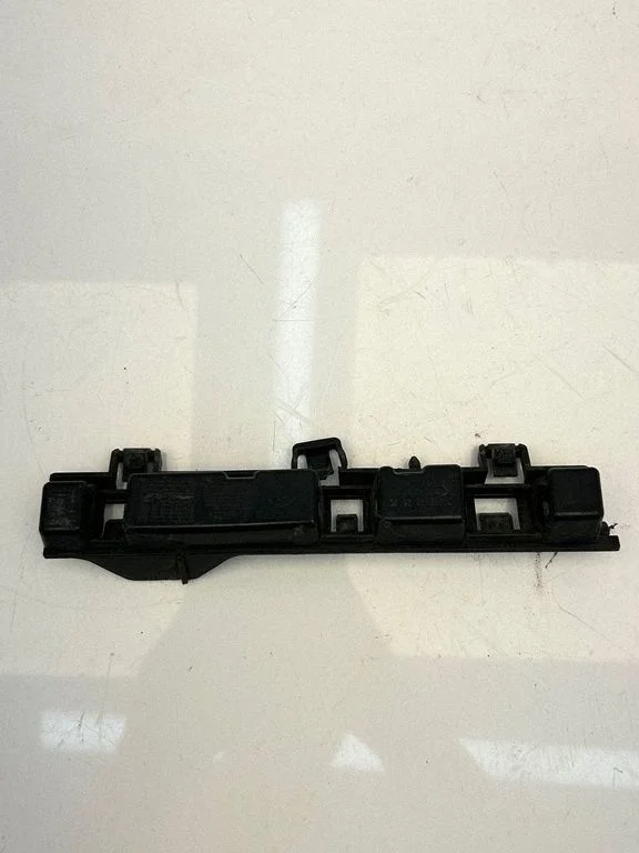 Sill supporting ledge 7294887