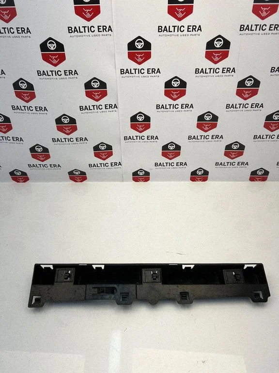 Sill supporting ledge 7320205