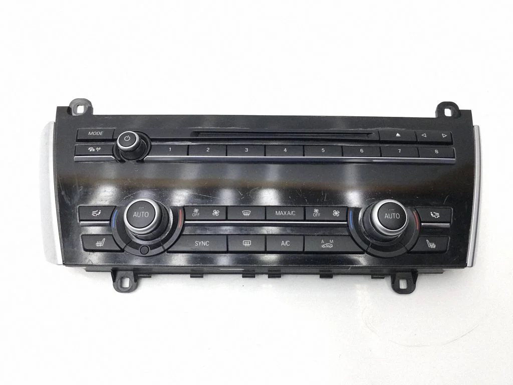 Climate control unit 9328419