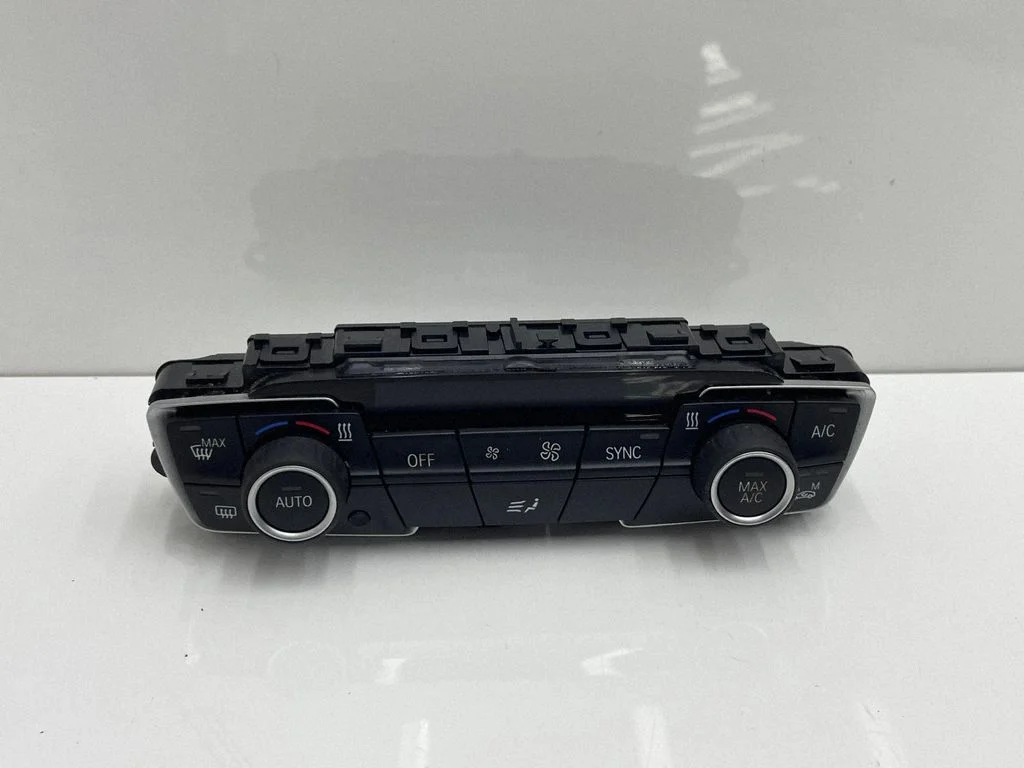 Climate control unit 9371459