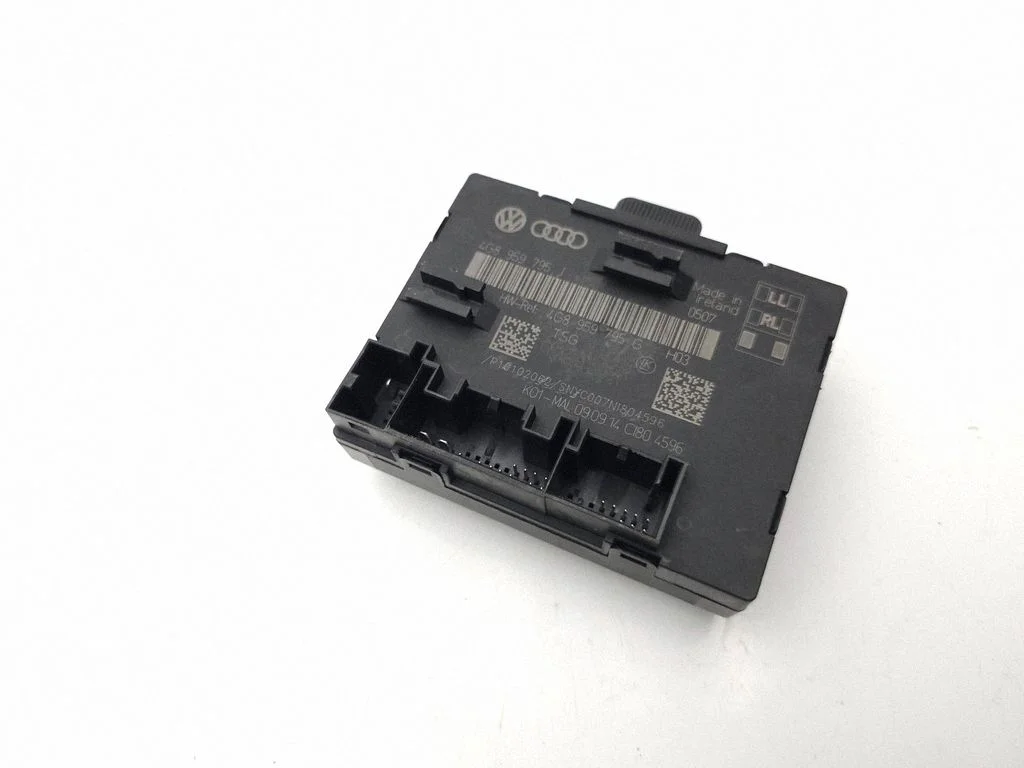 Ukseelektroonika juhtplokk 4G8959795J