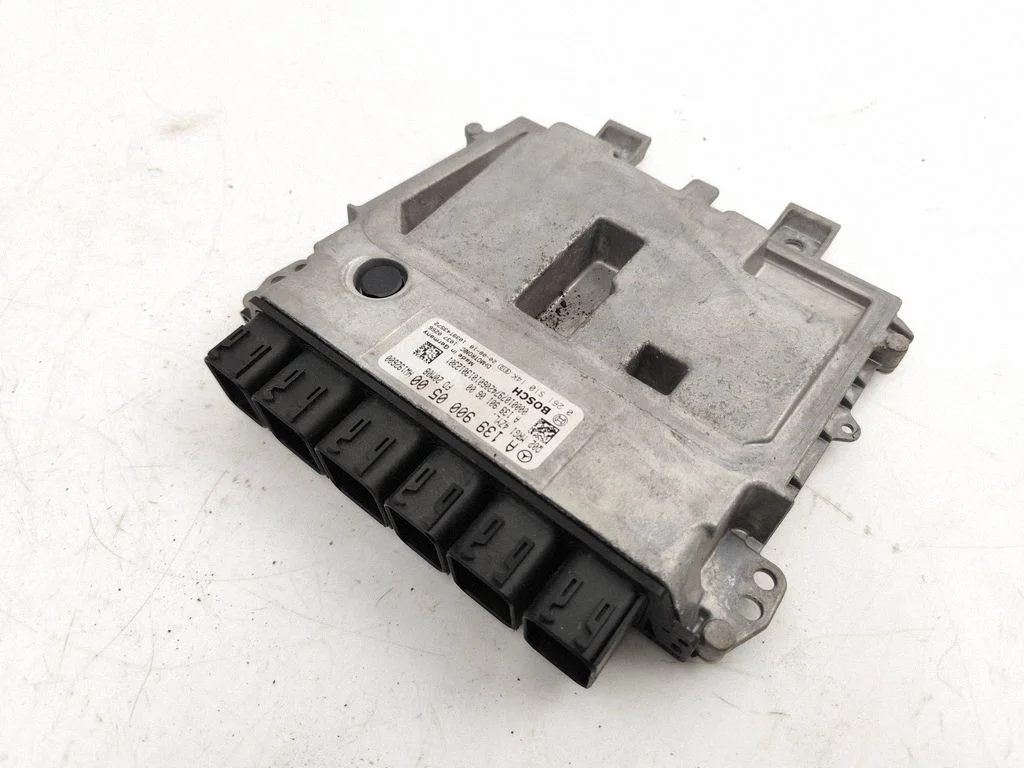 Engine control unit/module A1399000500