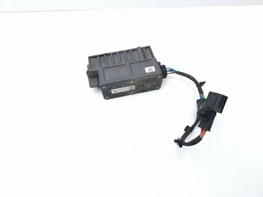 Other control units/modules 8597047