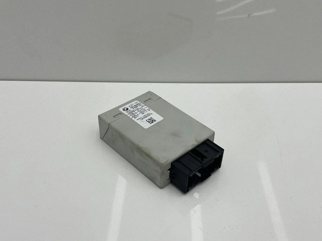 Other control units/modules 6899231