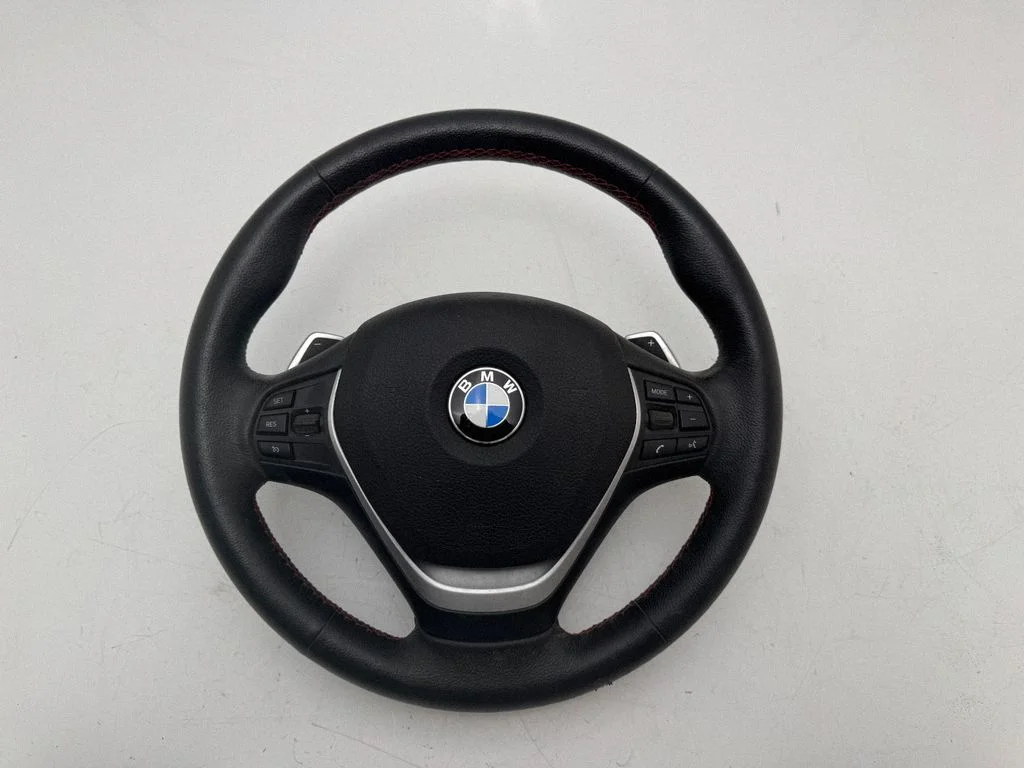 Steering wheel 32306863353