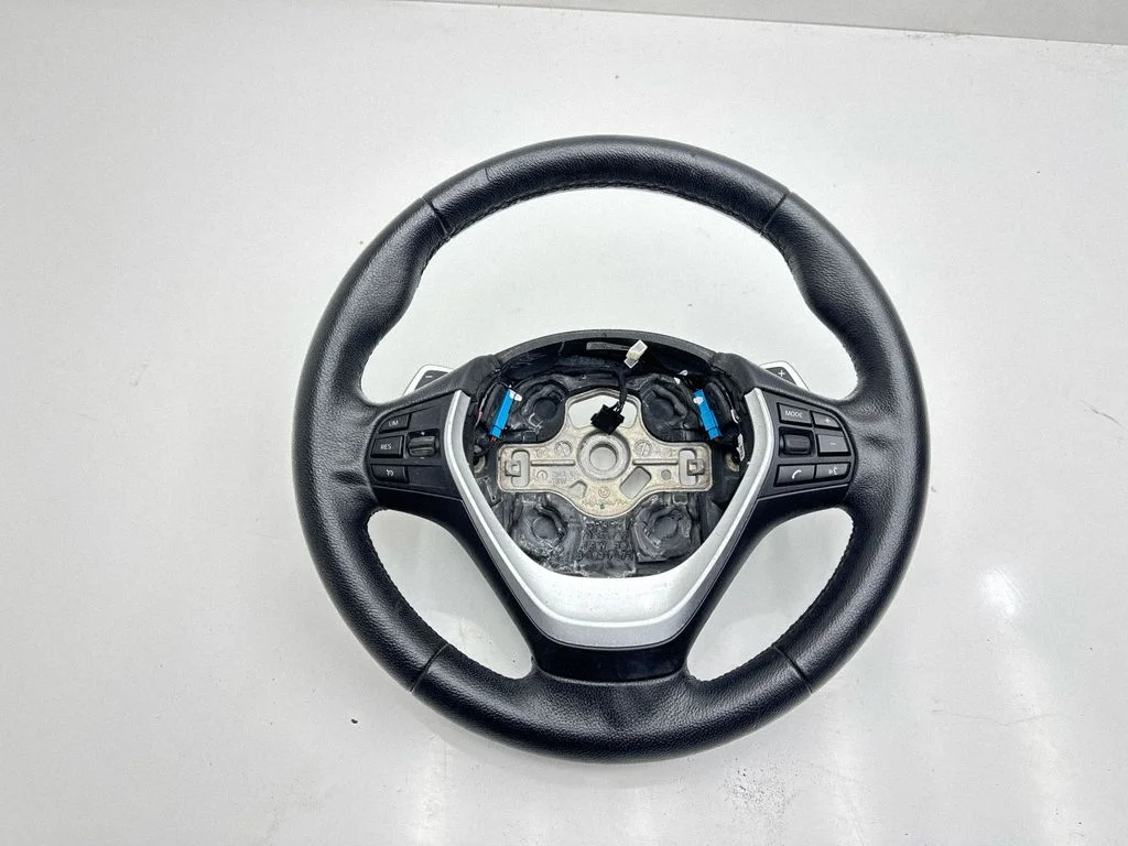 Steering wheel 2391136