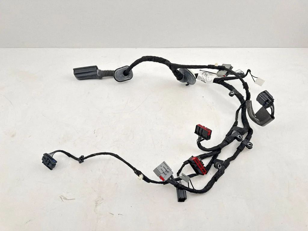 Esiukse juhtmestik – Land Rover Range Rover Sport L494 (2013-)