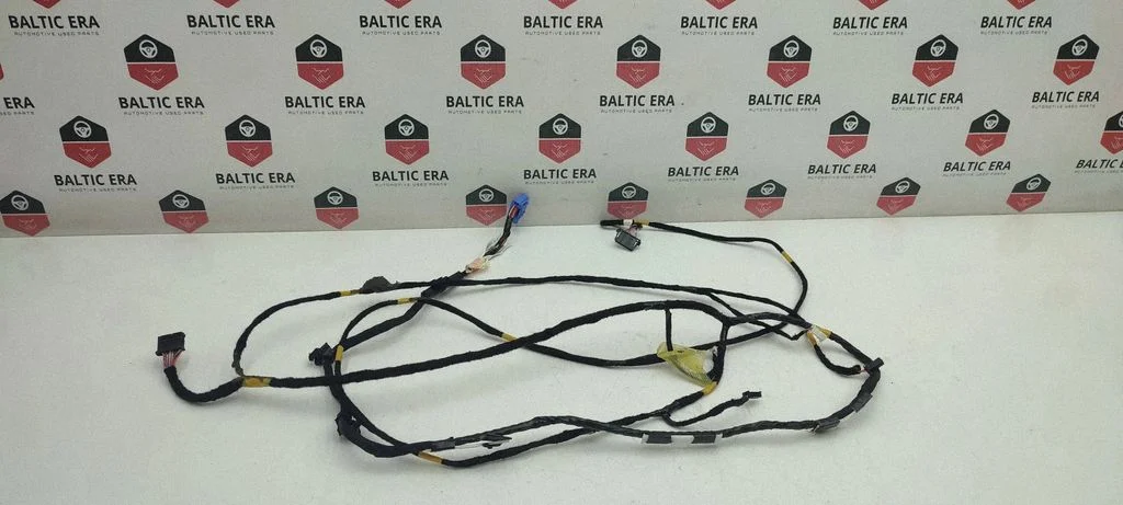 Rear door wiring loom – Tesla Model Y (2020-)