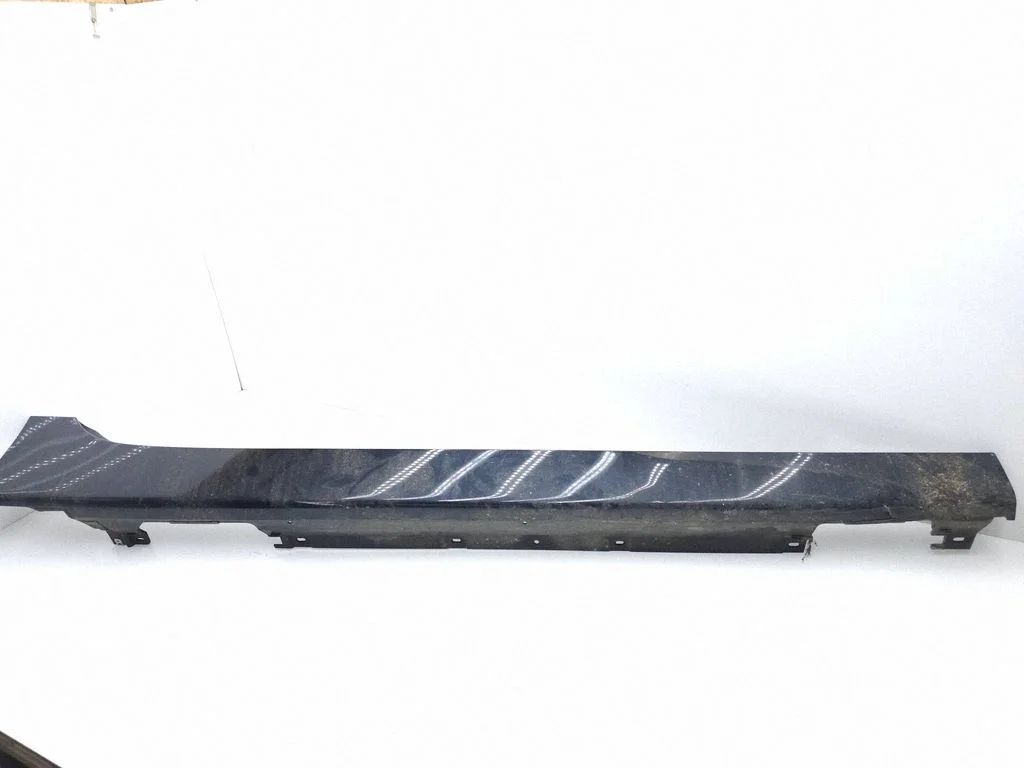 Sill 7318850