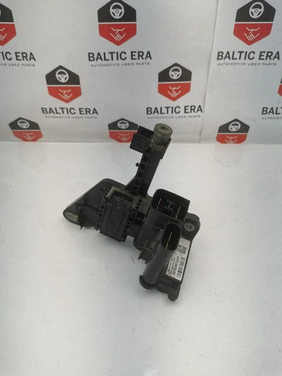 Plussjuhtmete ühendussõlm 929615201