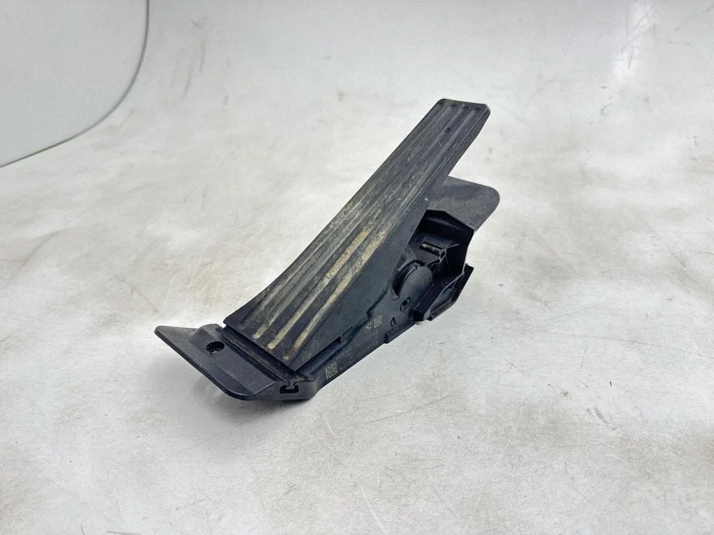 Gaasipedaal – BMW X3 G01 (2018-2024)