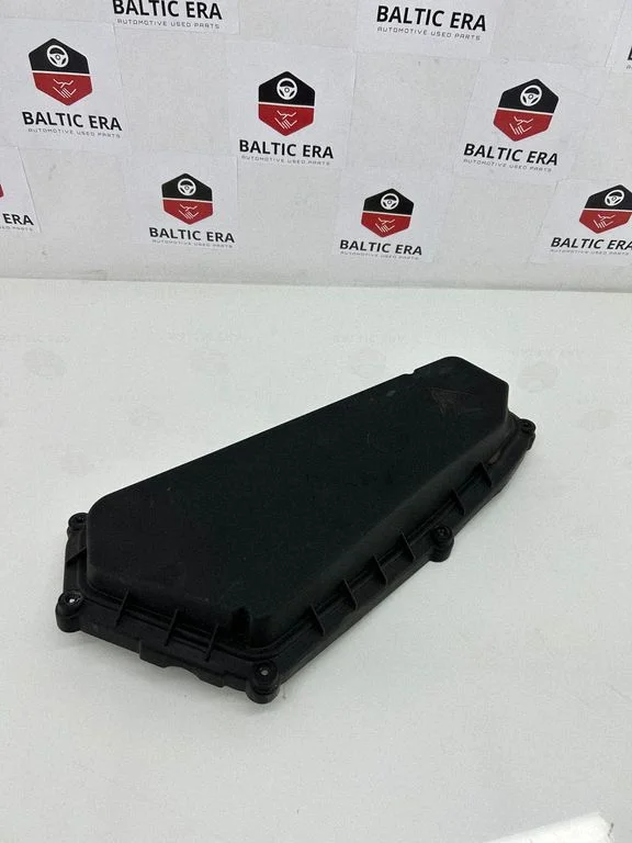 Kaitsmekarbi kaas 8509914
