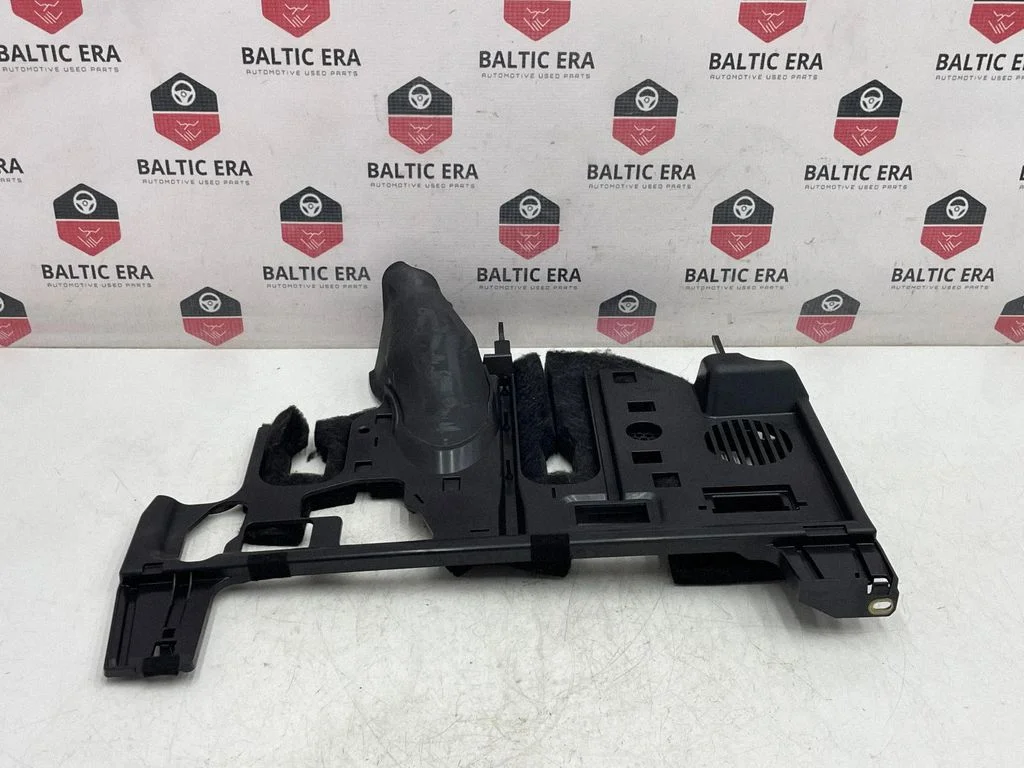 Cita salona detaļa 8W1863083E