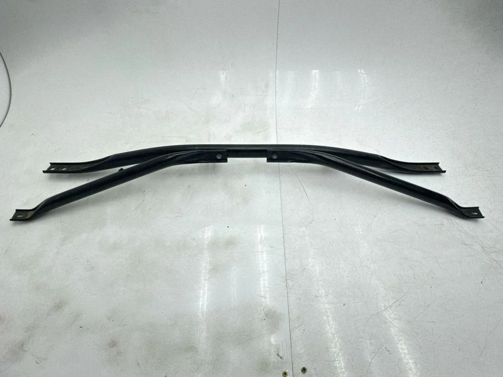 Cita motora nodalījuma detaļa 8R0805629