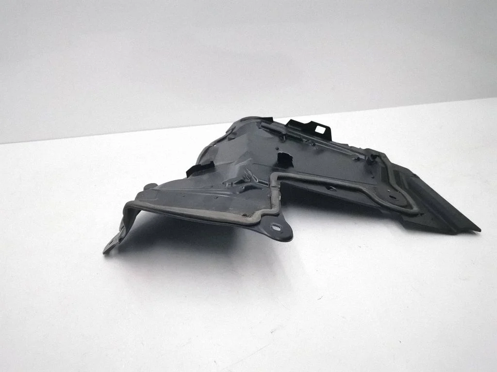 Other engine bay part A2536208000