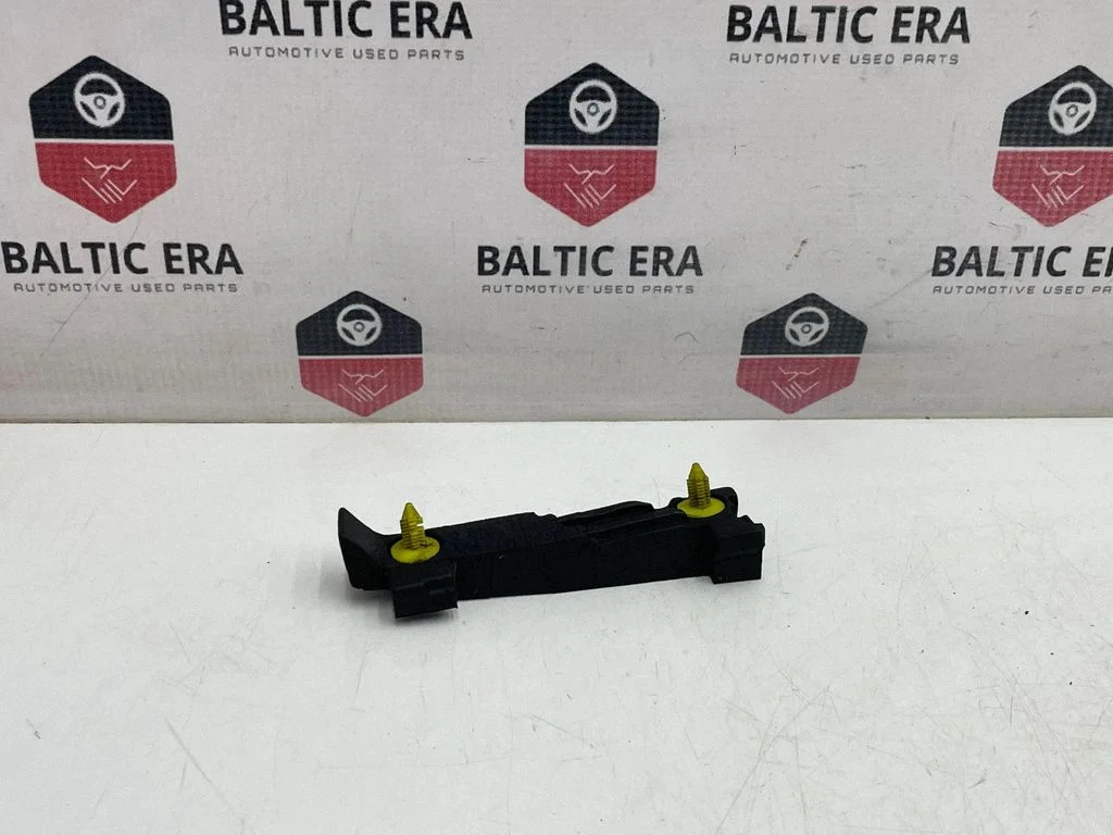Kita variklio skyriaus detalė