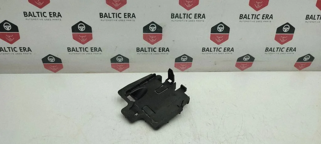 Cita motora nodalījuma detaļa 7590619
