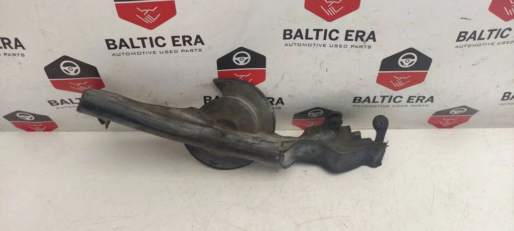 Cita motora nodalījuma detaļa 7672558