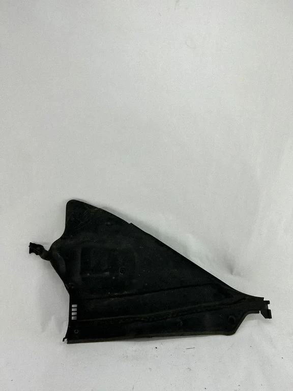 Muu mootoriruumi osa – BMW 3-seeria F30 F35 F31 (2012-2018)