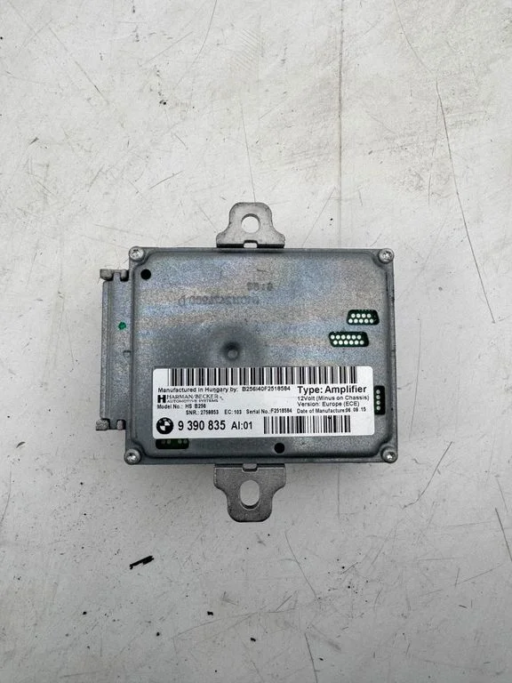 Wzmacniacz audio 9390835
