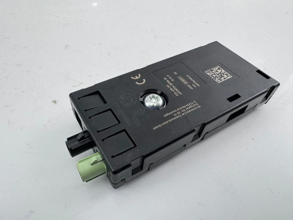 Aerial antenna amplifier 6838571