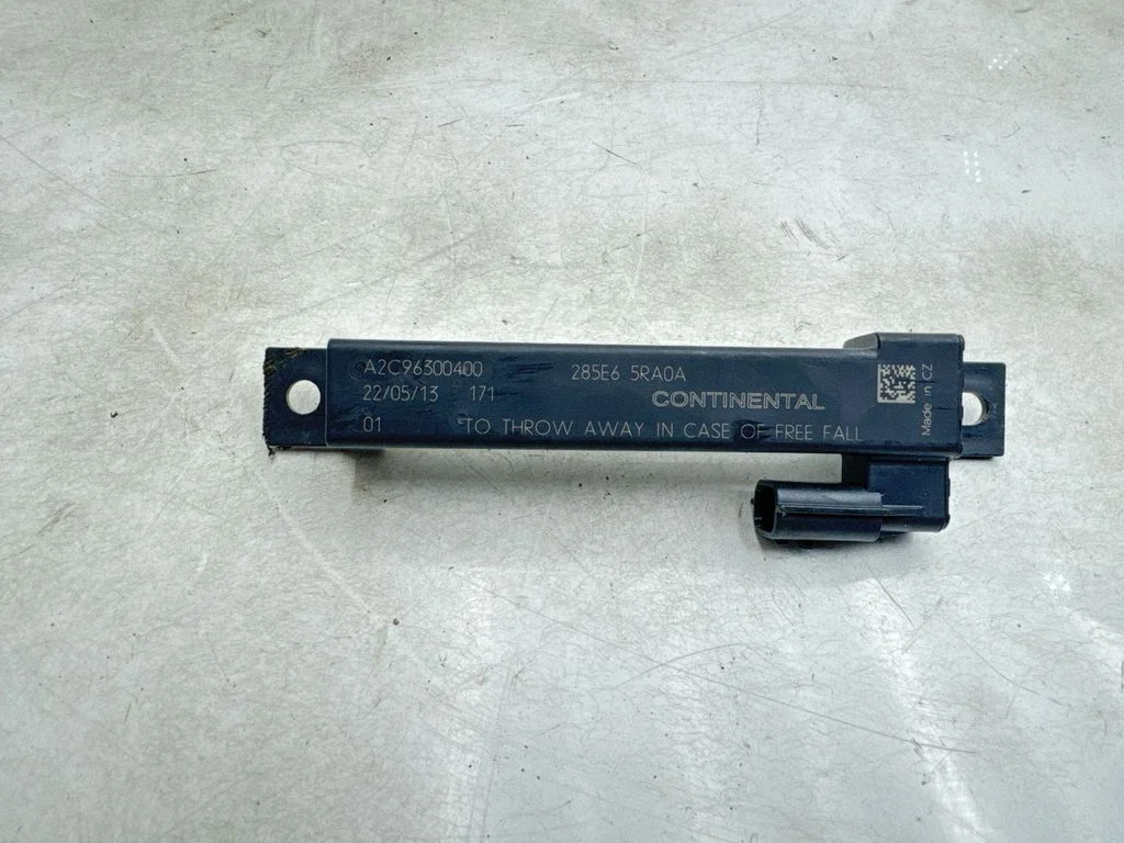Aerial antenna amplifier – Nissan Qashqai J12 (2021-)