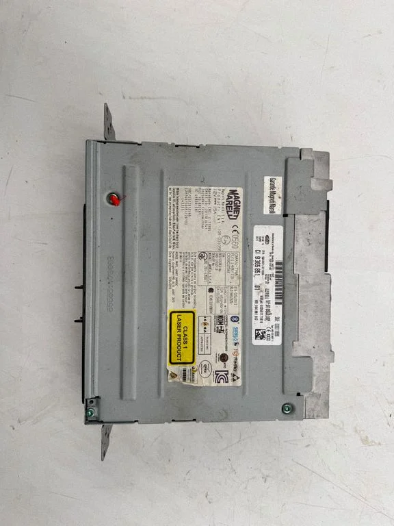 Radio/CD/DVD atskaņotājs/navigācija 9365851