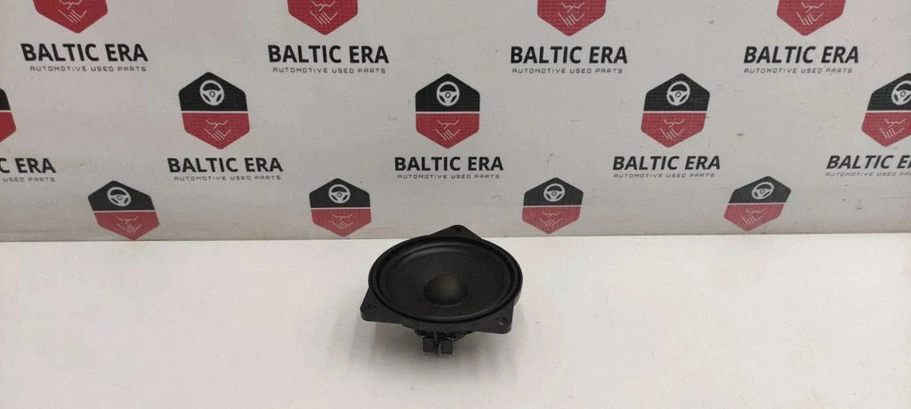 Armatuurlaua kõlar 6809628
