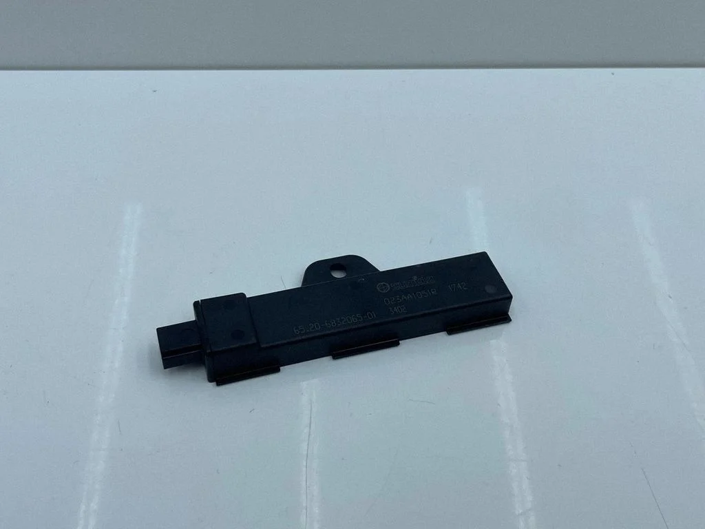 Salongi mugavusantenn – BMW 2-seeria F44 (2019-2024)