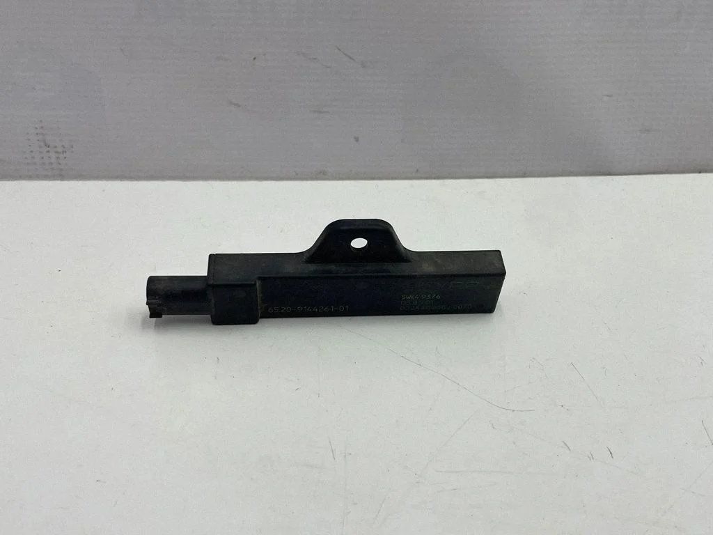Interior comfort aerial antenna 9144261
