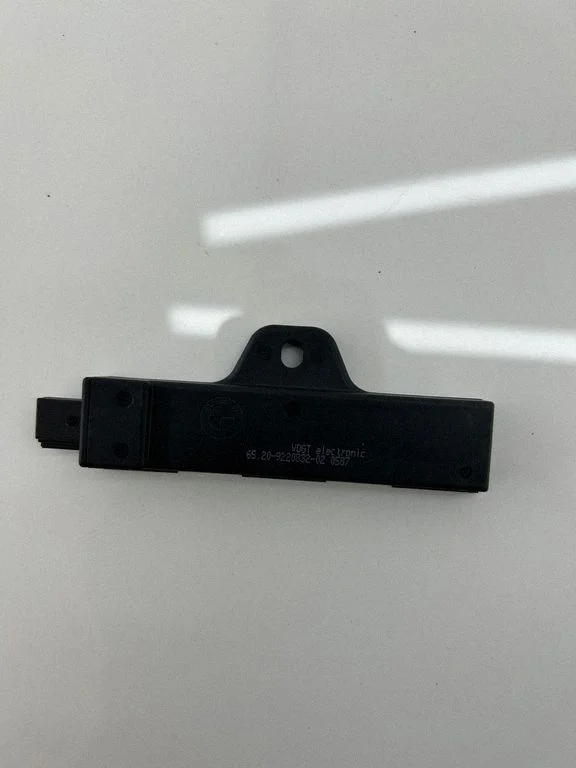 Interior comfort aerial antenna 9220832