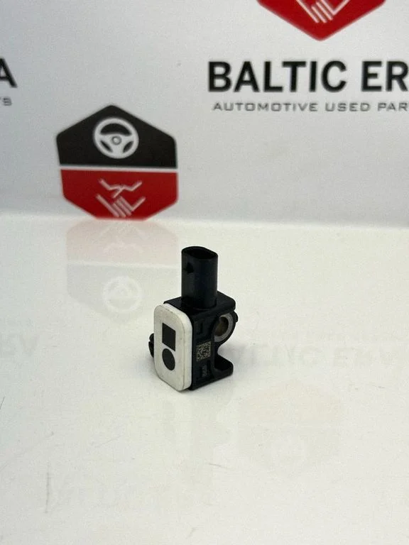 Airbag deployment crash/impact sensor 9234989