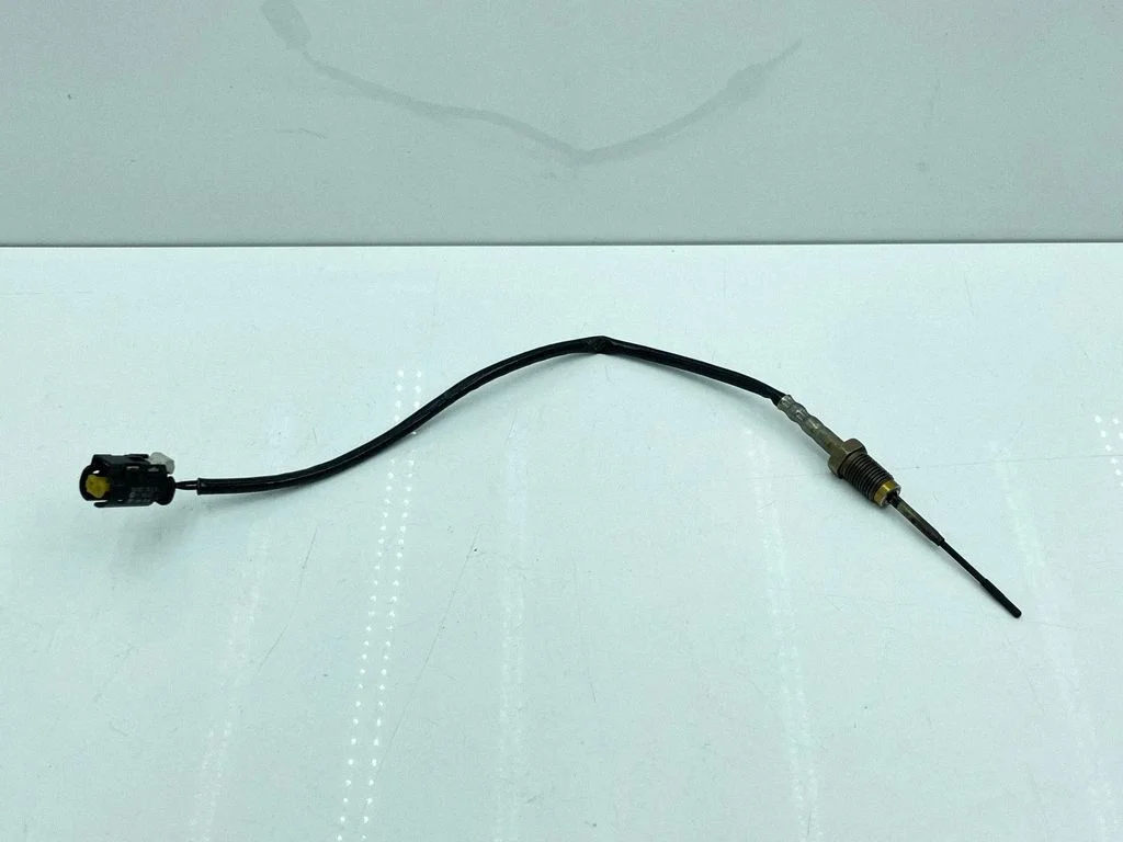 Exhaust gas temperature sensor 7804177