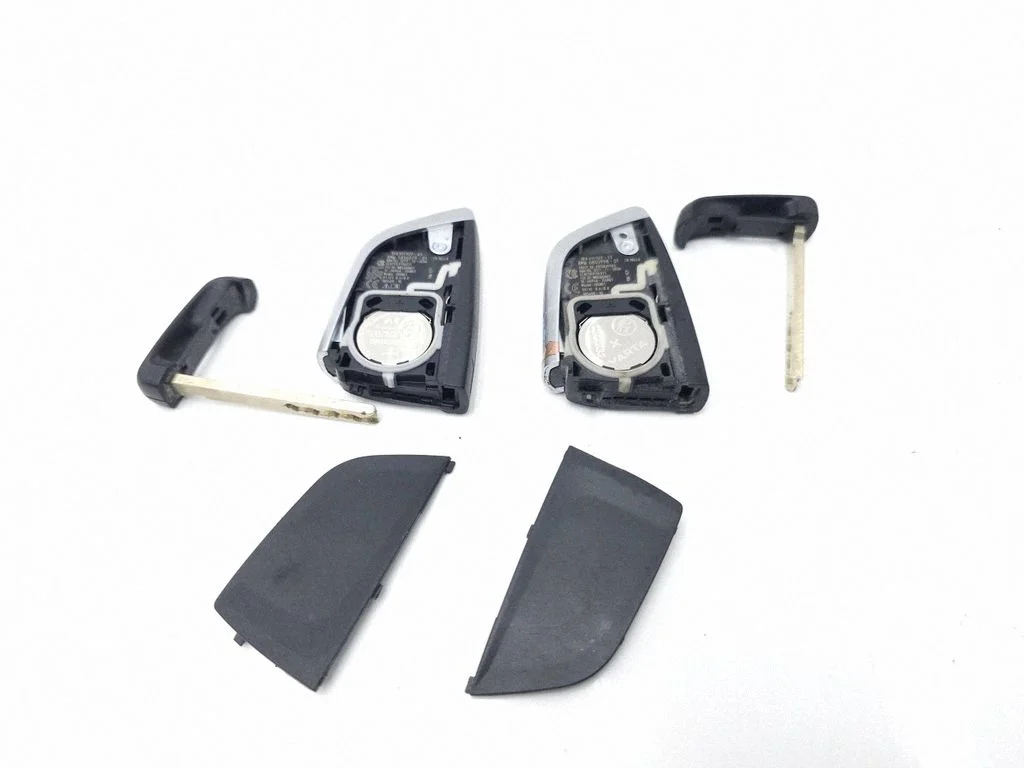 Ignition key/card 6805998