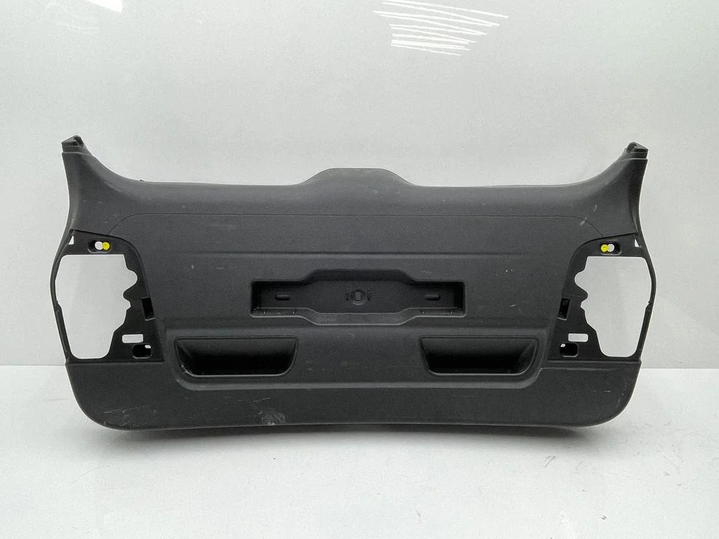 Tailgate trim 7349463